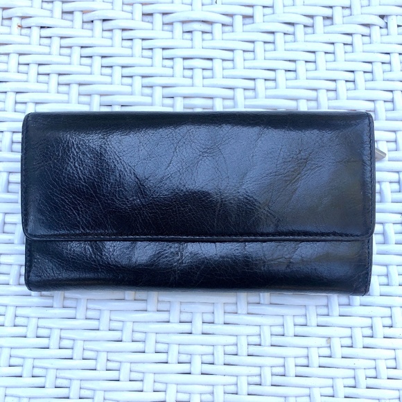 HOBO Handbags - Hobo International  Folio Wallet